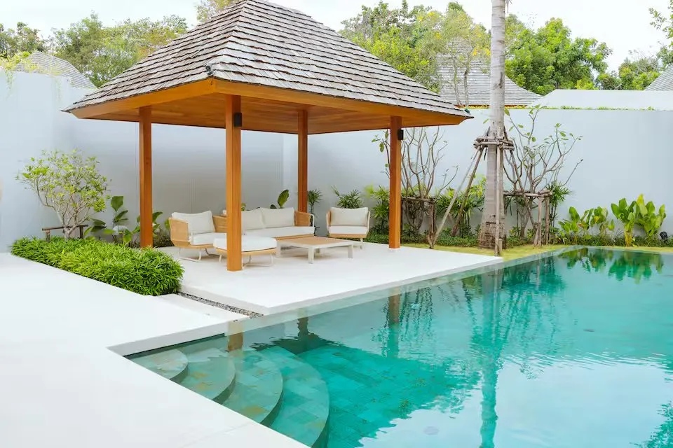 Property image - full photo 12