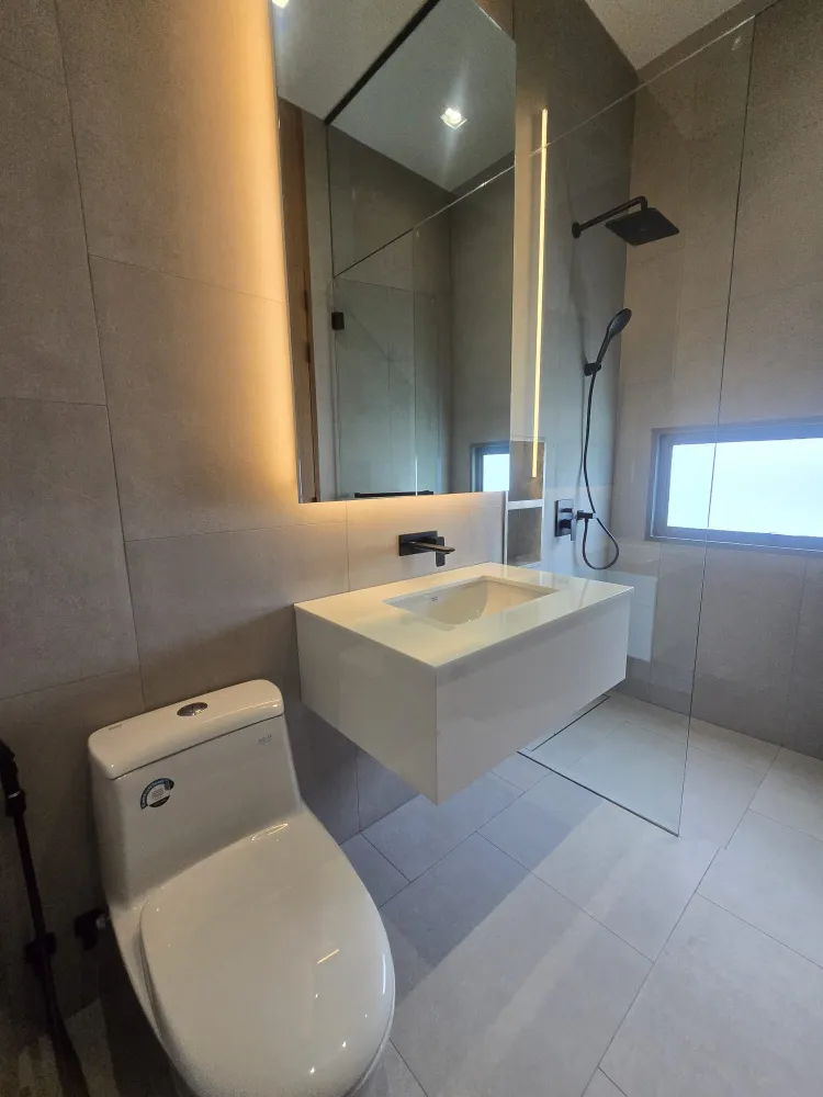 Property image - full photo 17