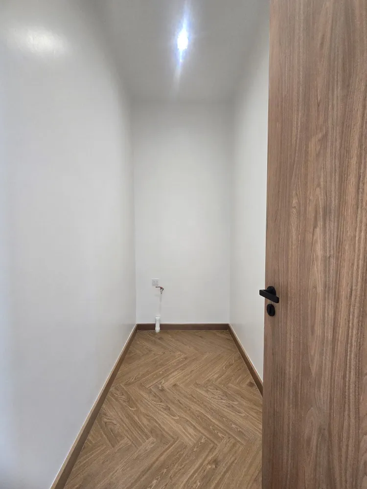 Property image - full photo 20