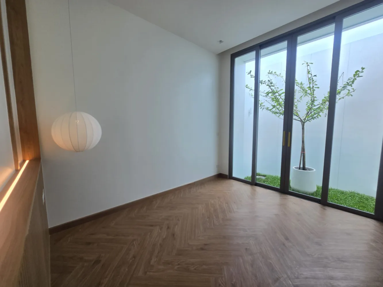 Property image - full photo 21