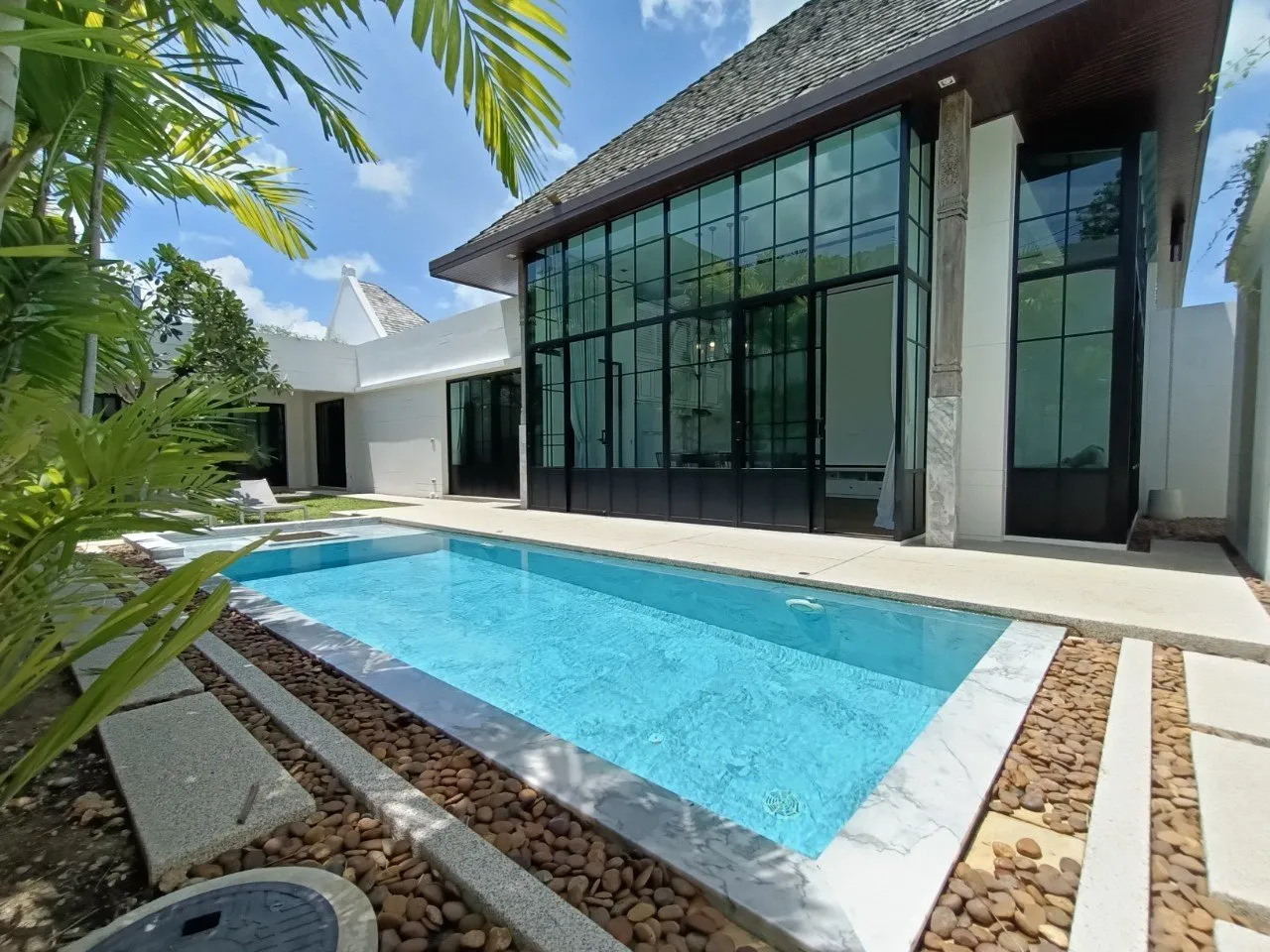 Property image - full photo 35