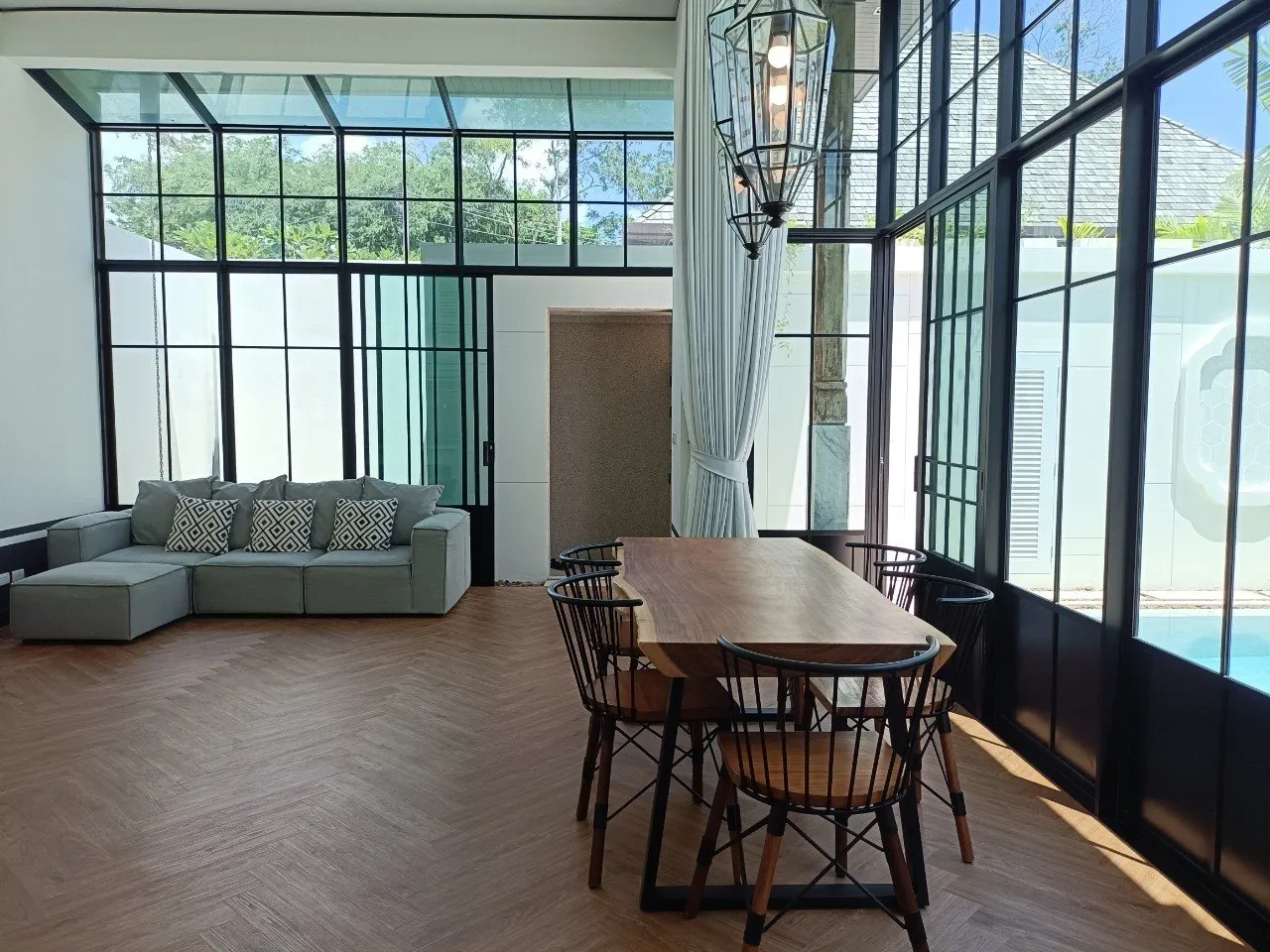Property image - full photo 6