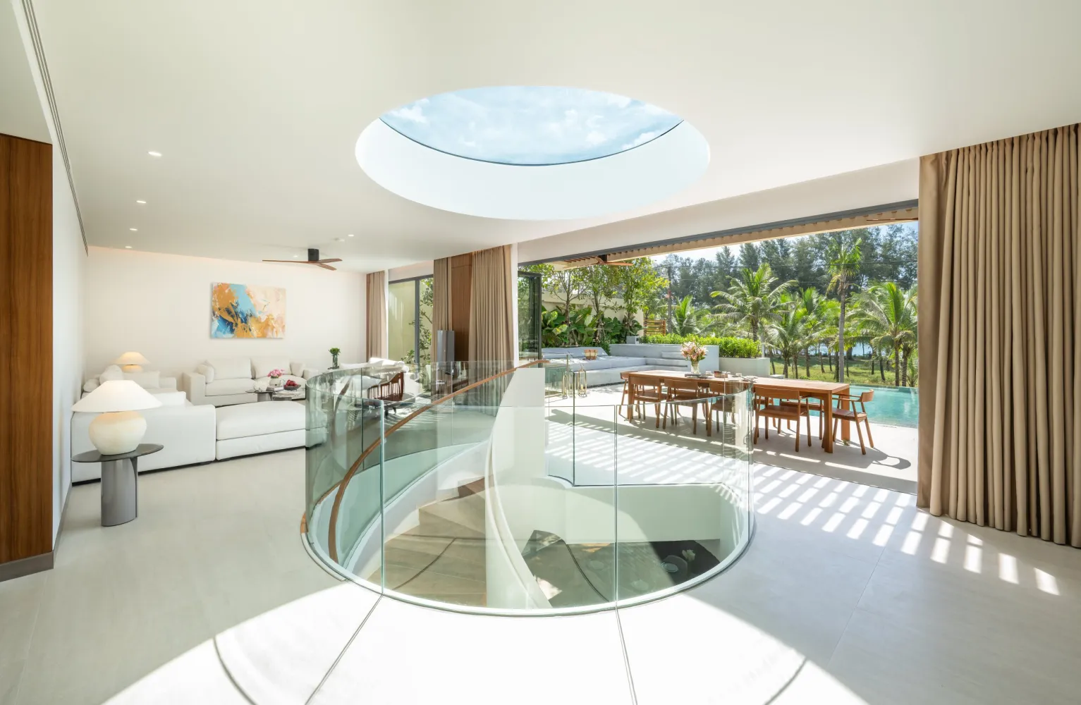 Property image - full photo 8