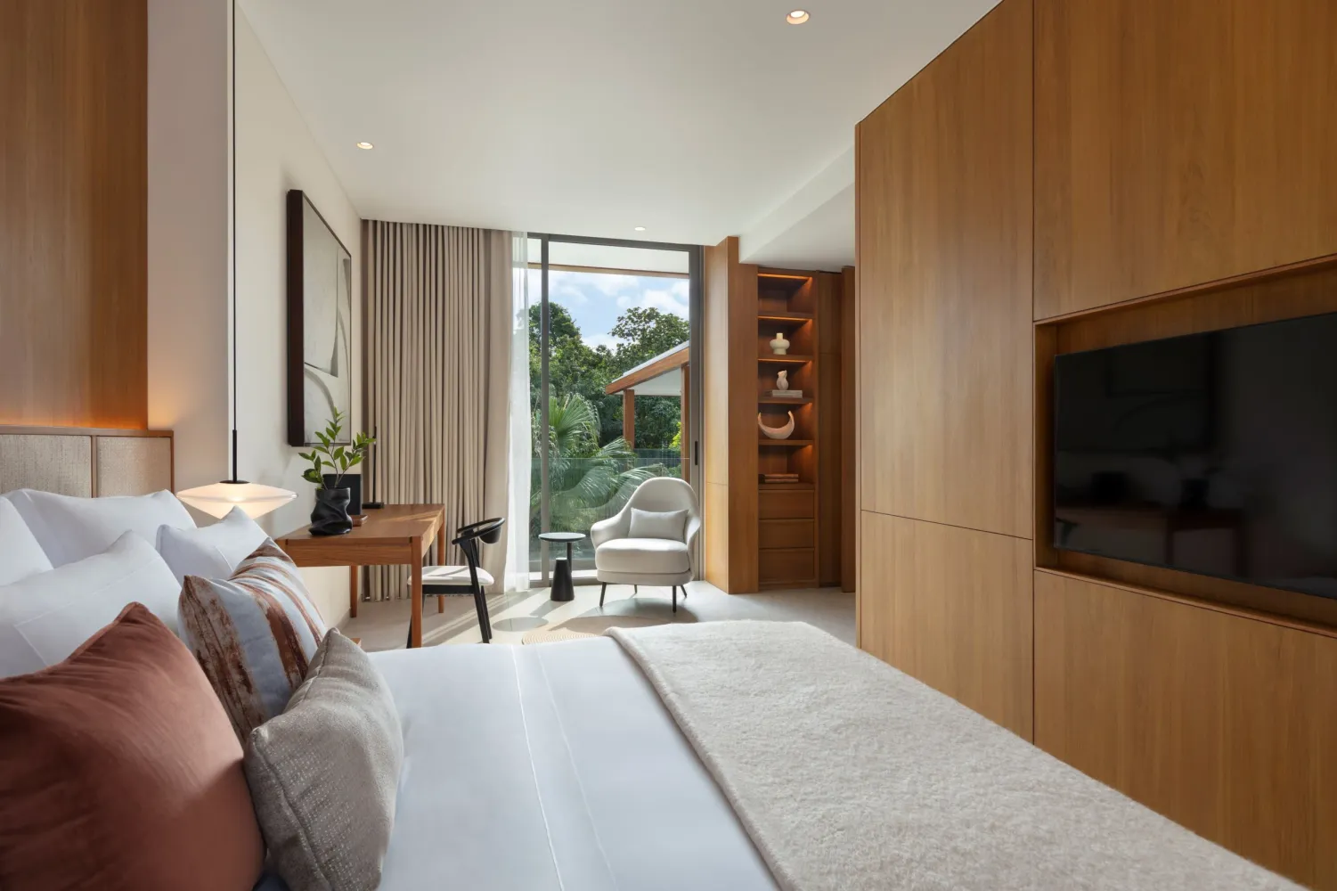 Property image - full photo 5