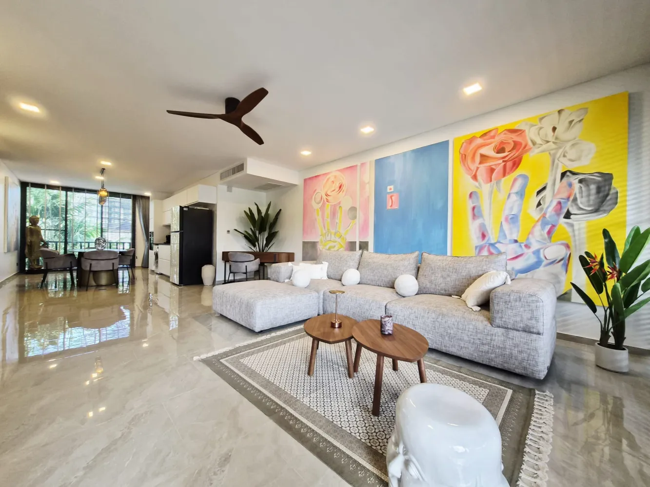 Property image - full photo 1