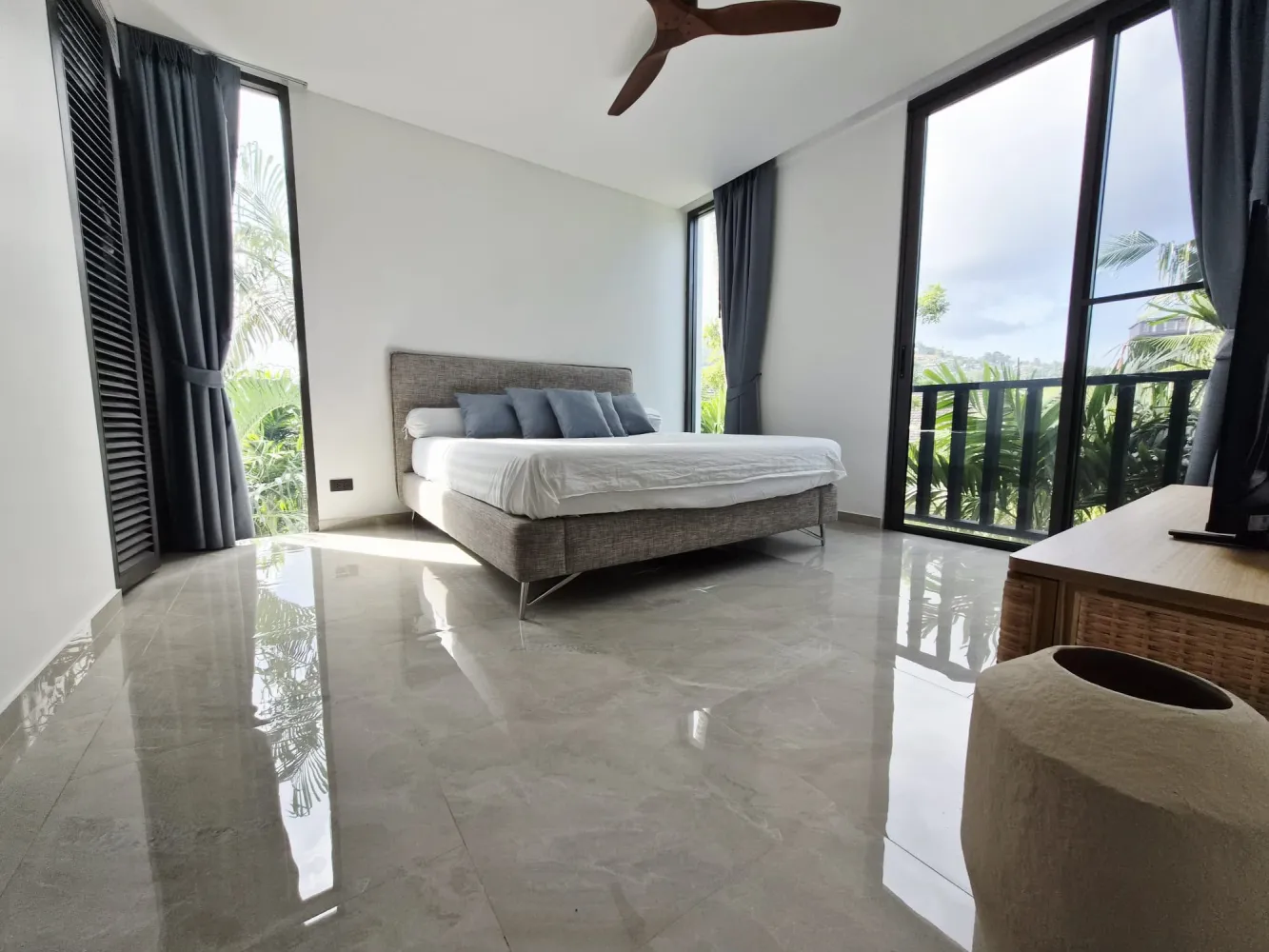 Property image - full photo 20