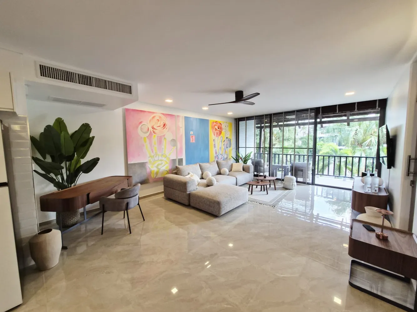Property image - full photo 12