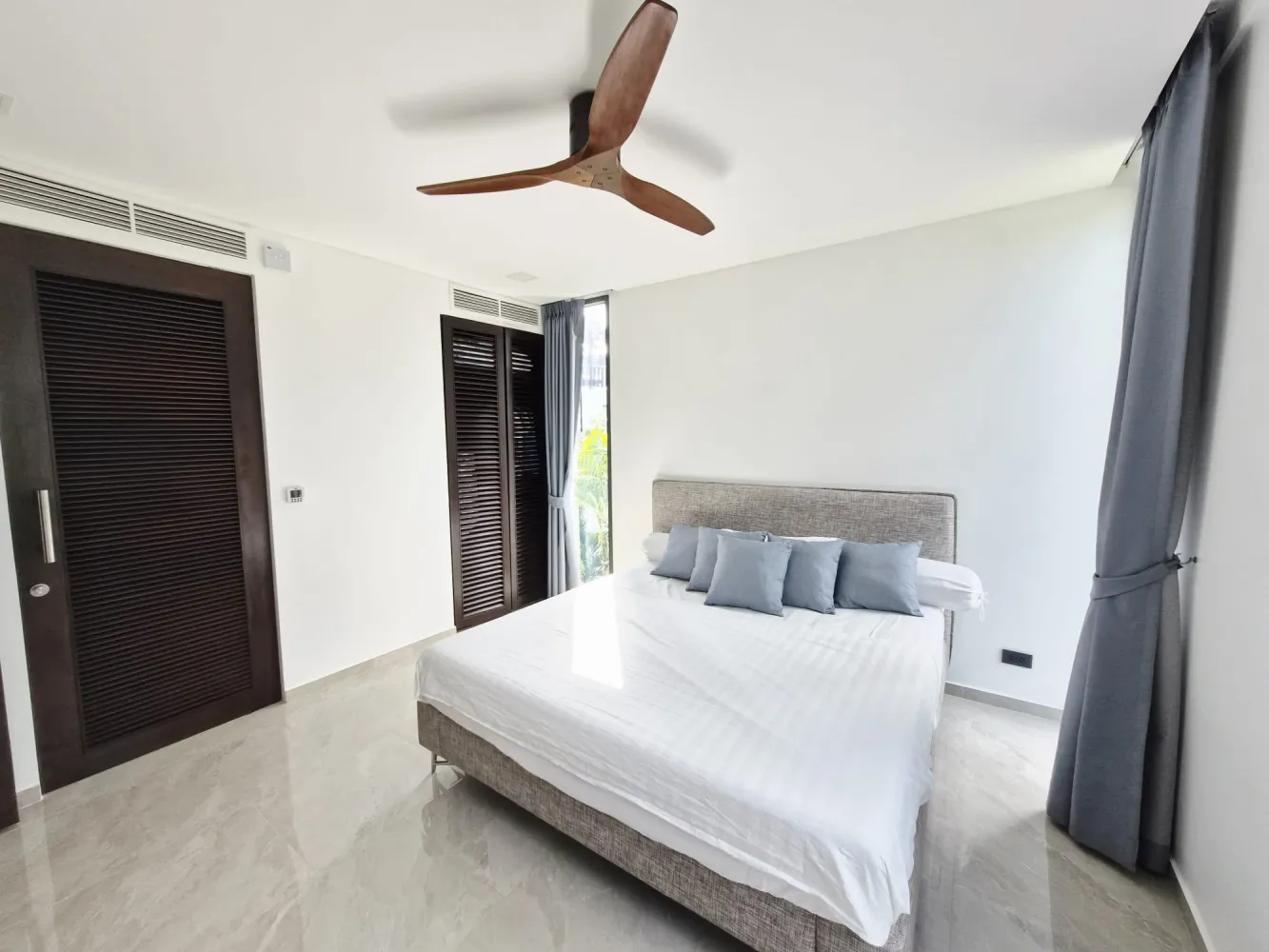 Property image - full photo 24