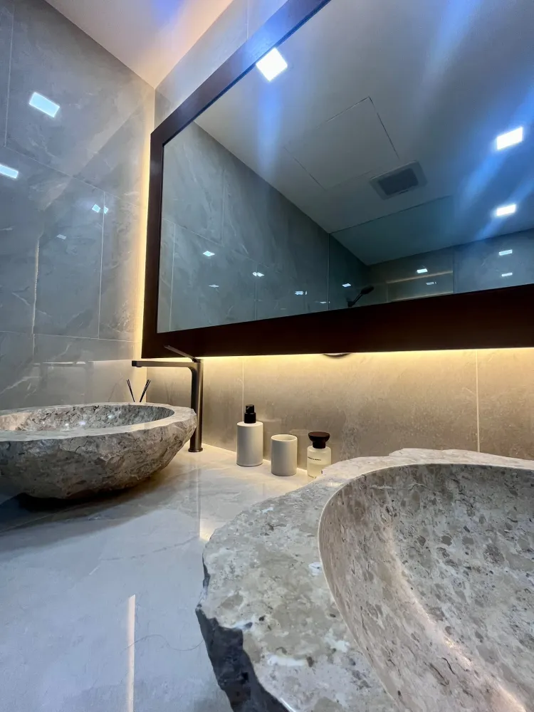 Property image - full photo 18