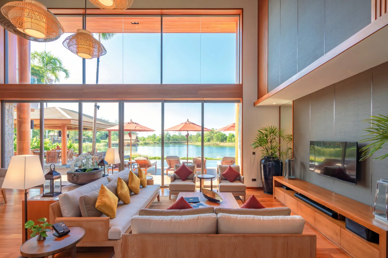 Property image - full photo 5