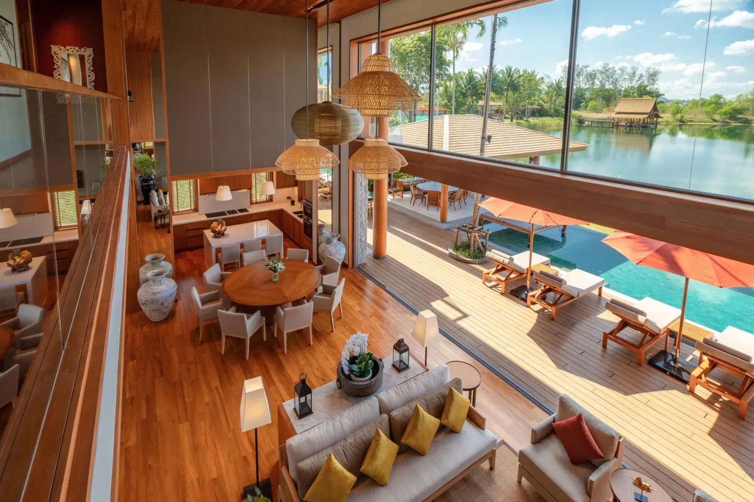 Property image - full photo 4