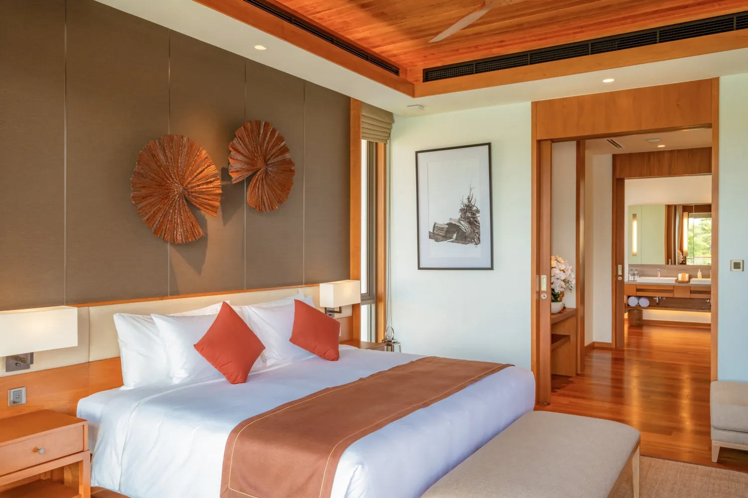 Property image - full photo 15