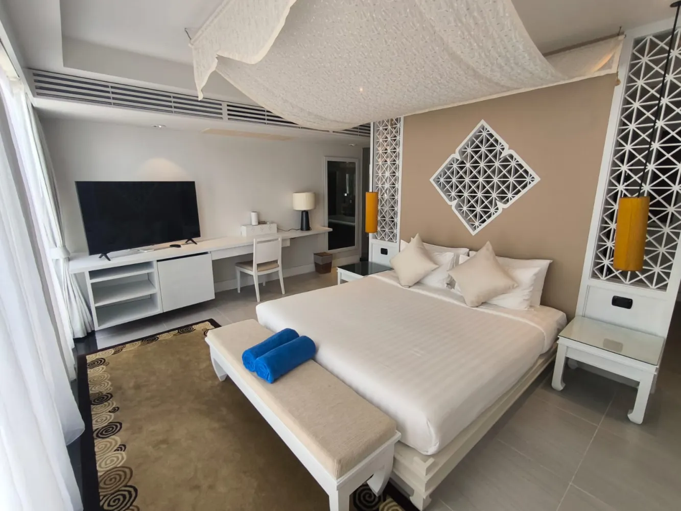 Property image - full photo 7