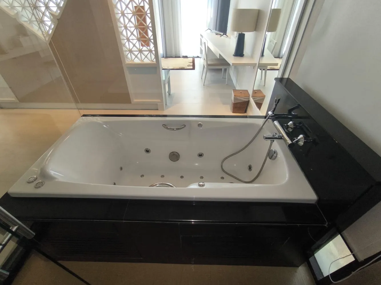 Property image - full photo 8