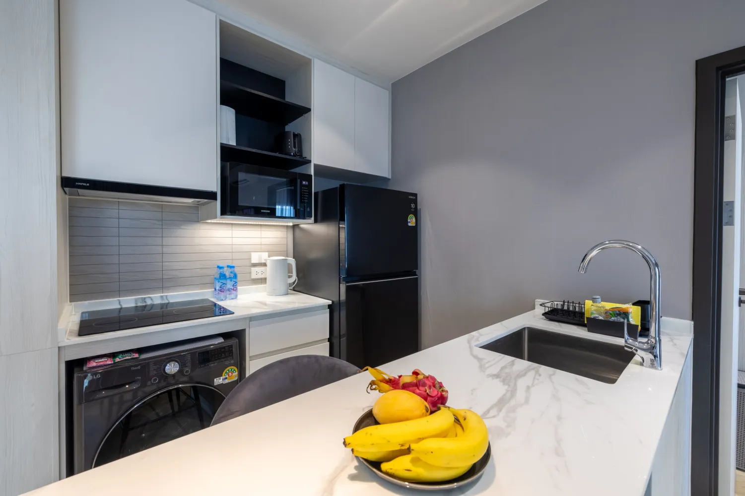 Property image - full photo 5