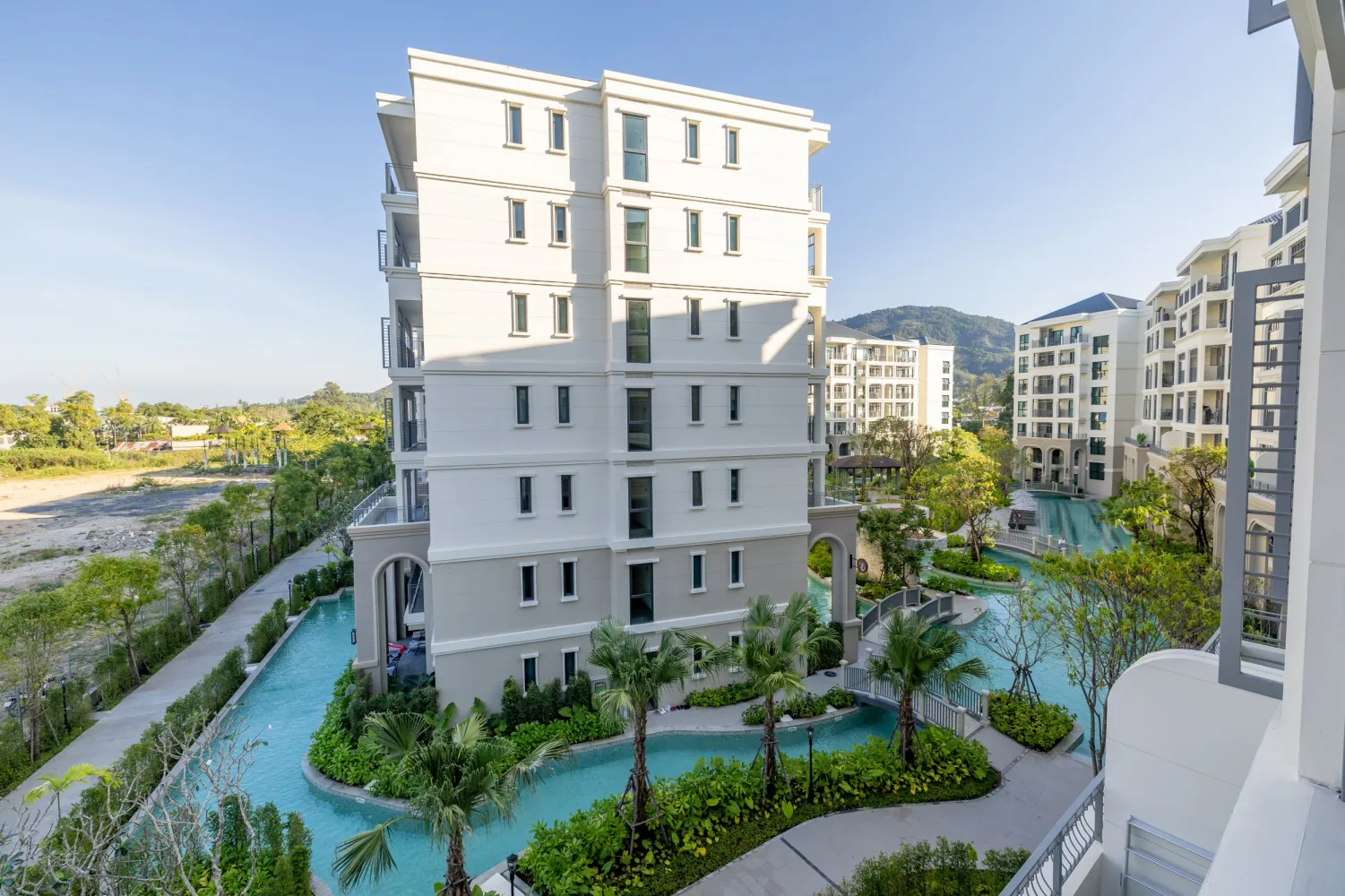 Property image - full photo 55