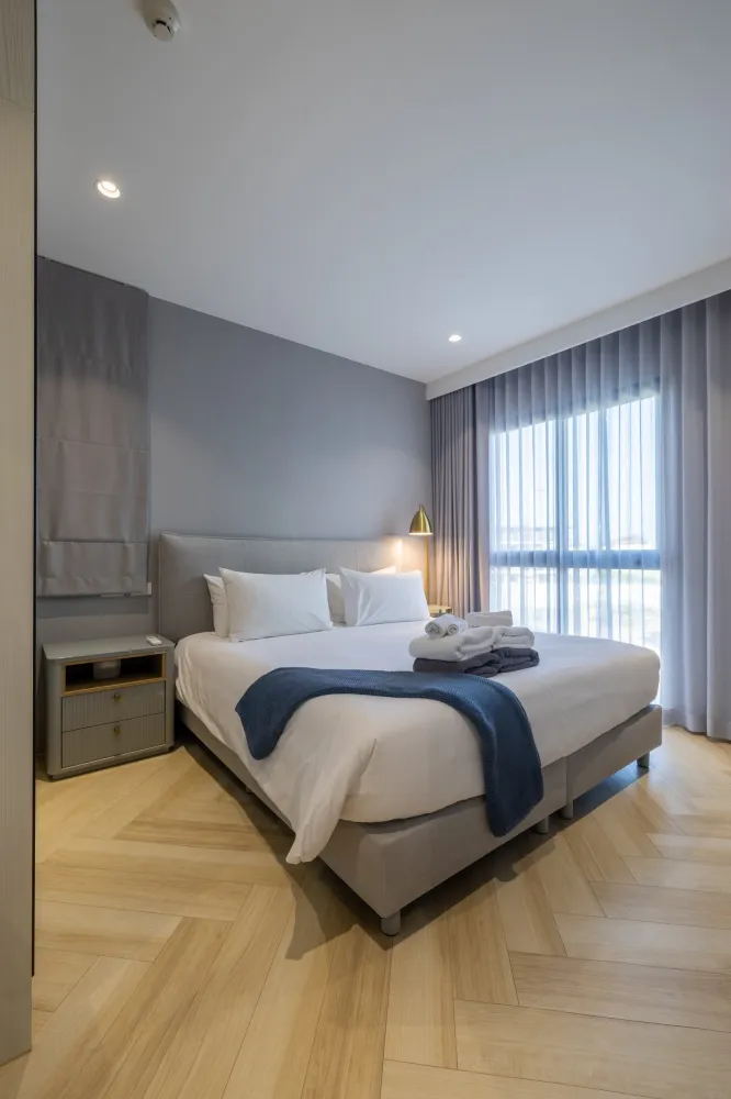 Property image - full photo 11