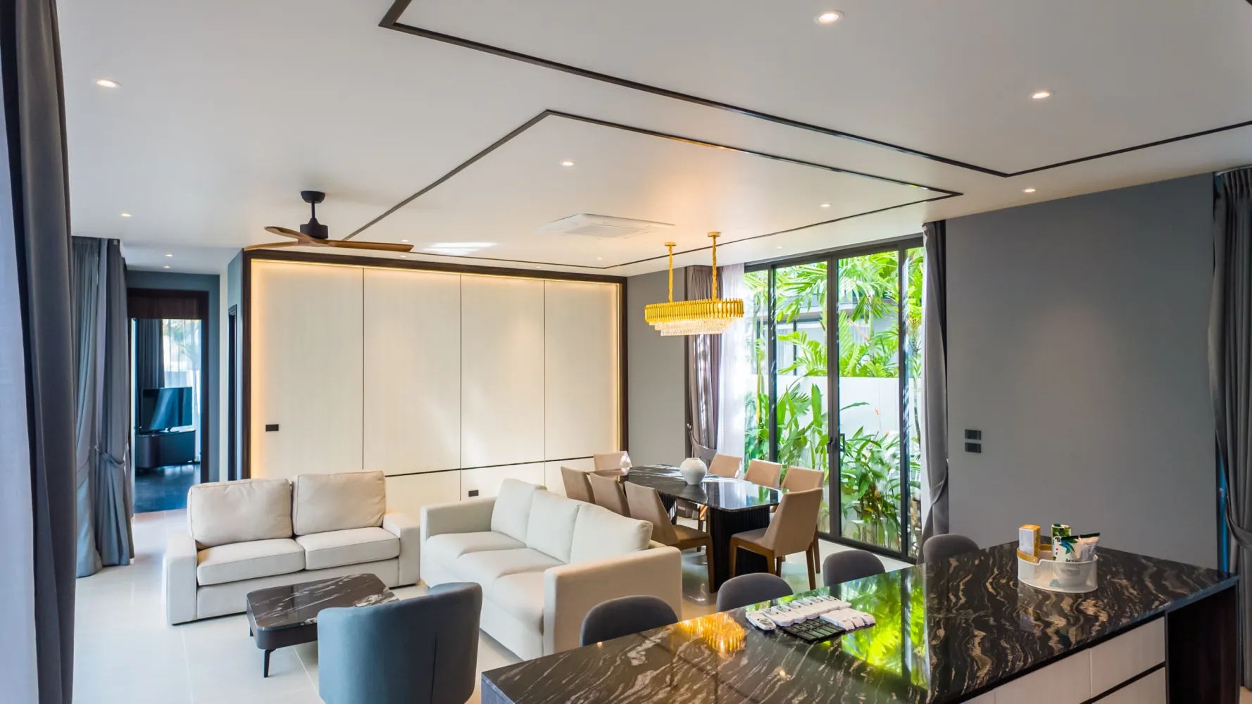 Property image - full photo 10