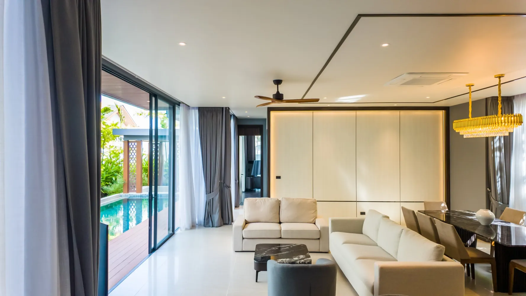 Property image - full photo 11