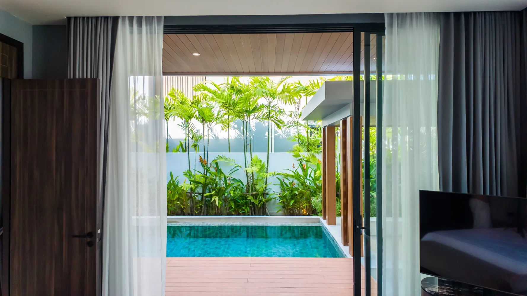 Property image - full photo 71