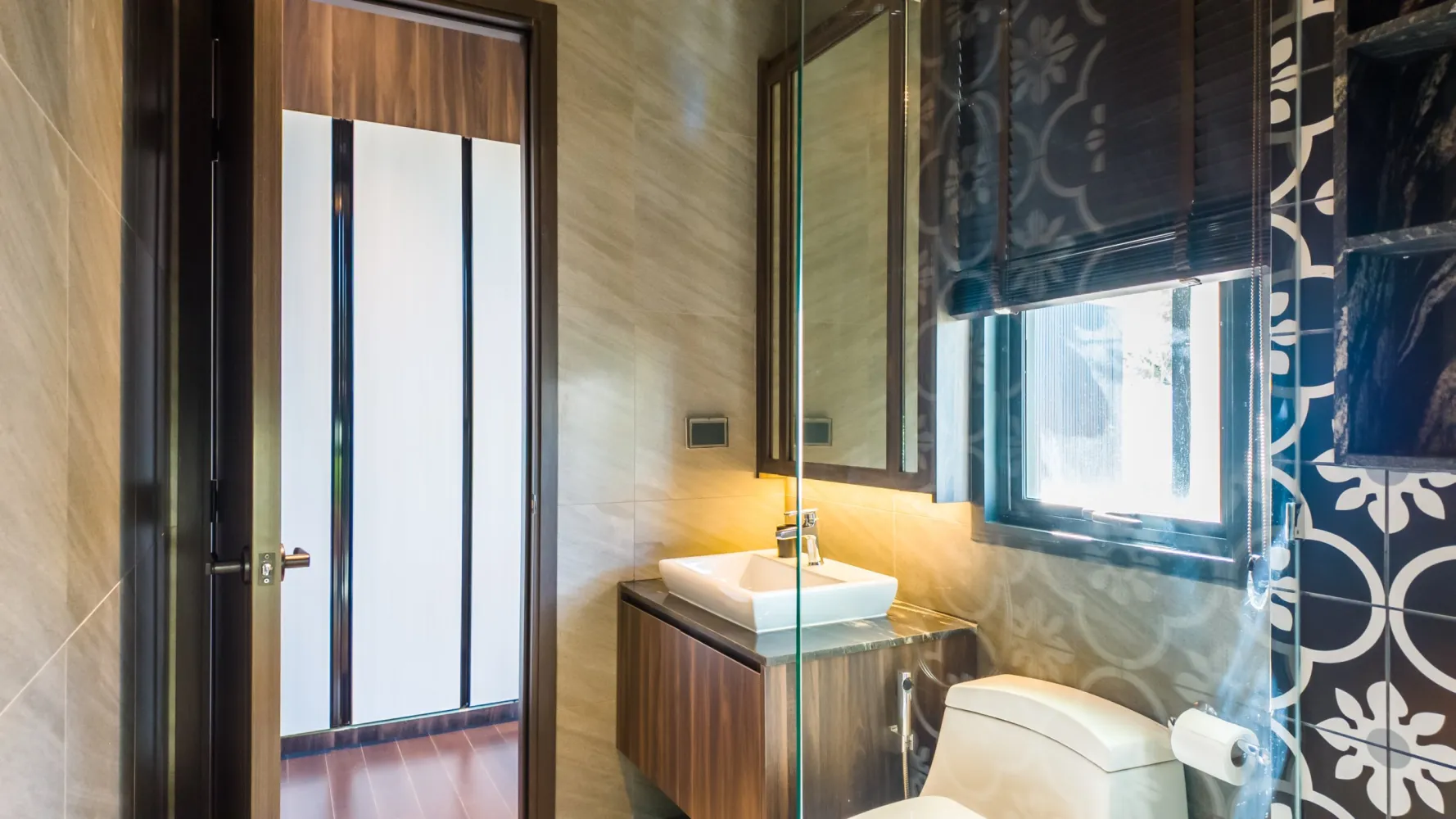 Property image - full photo 50