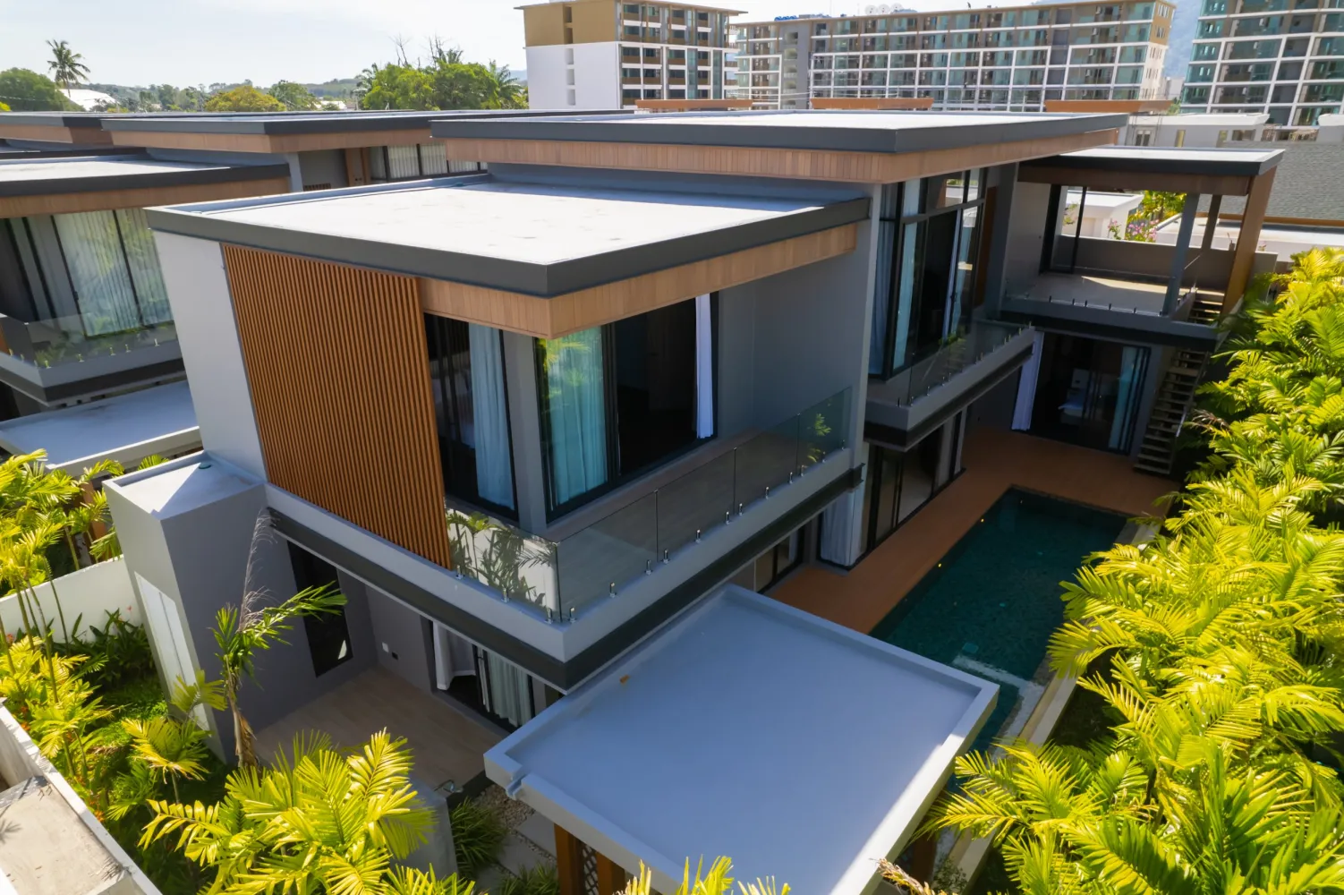Property image - full photo 63