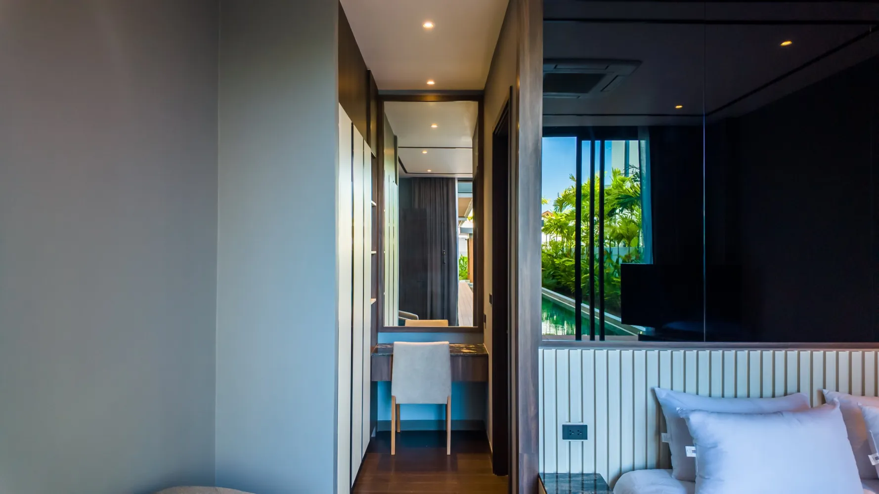 Property image - full photo 65
