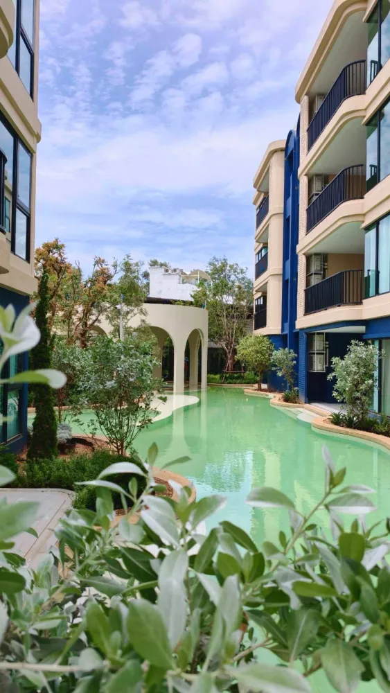 Property image - full photo 3