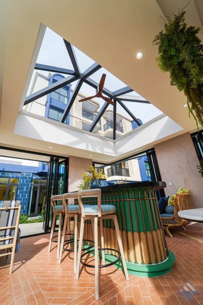 Property image - full photo 9