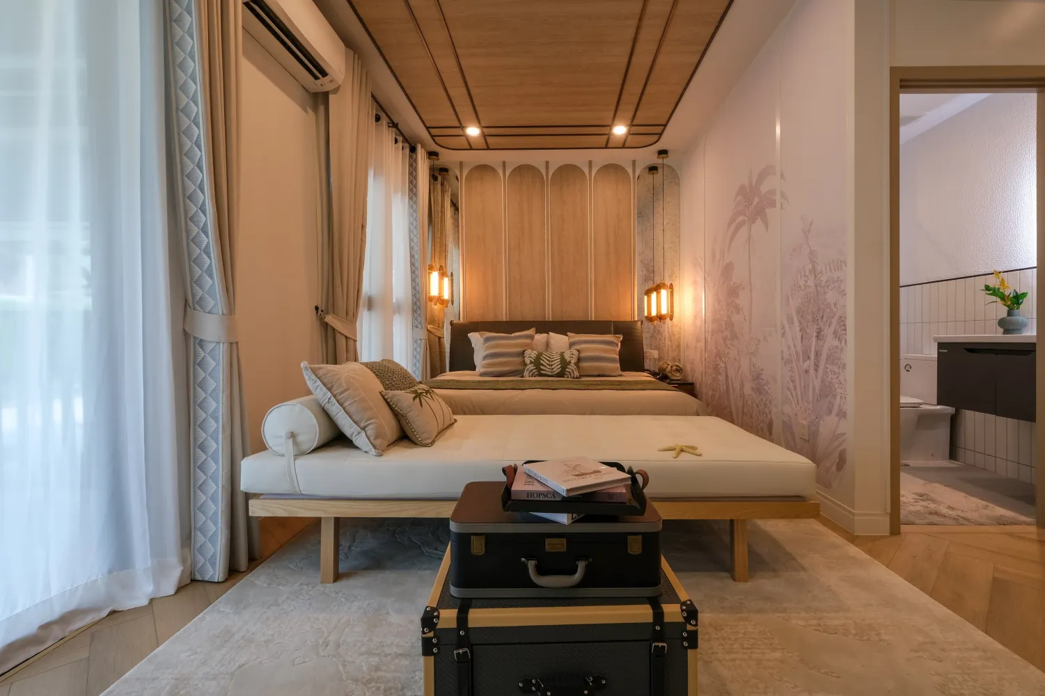 Property image - full photo 14