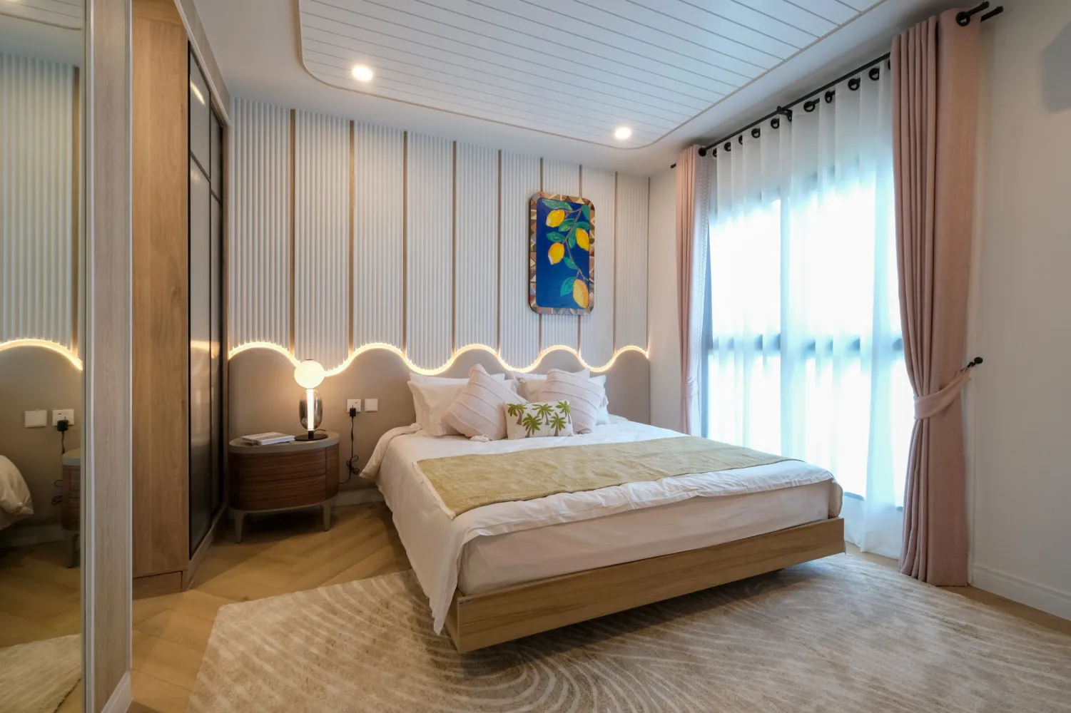 Property image - full photo 9