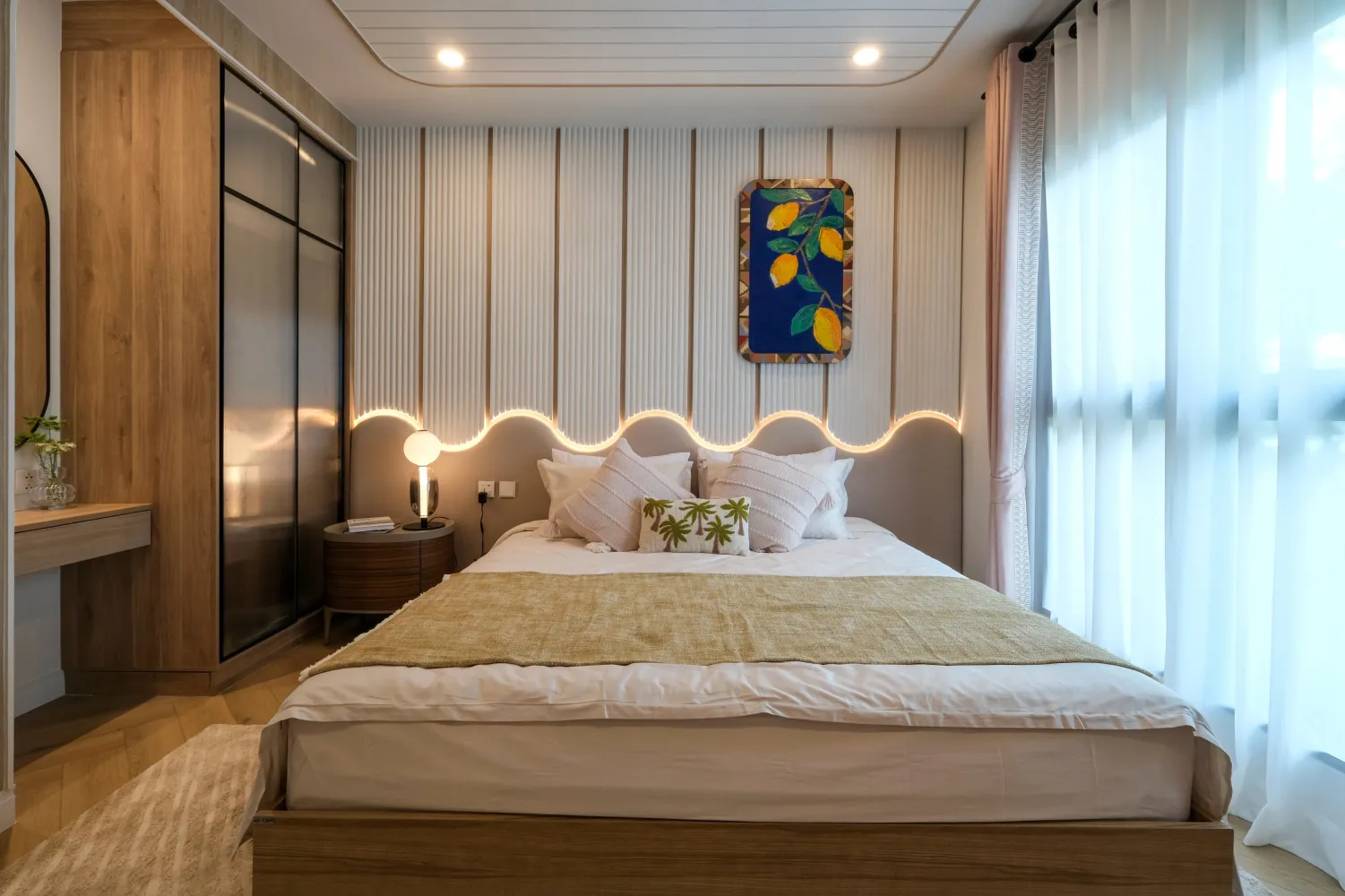 Property image - full photo 8