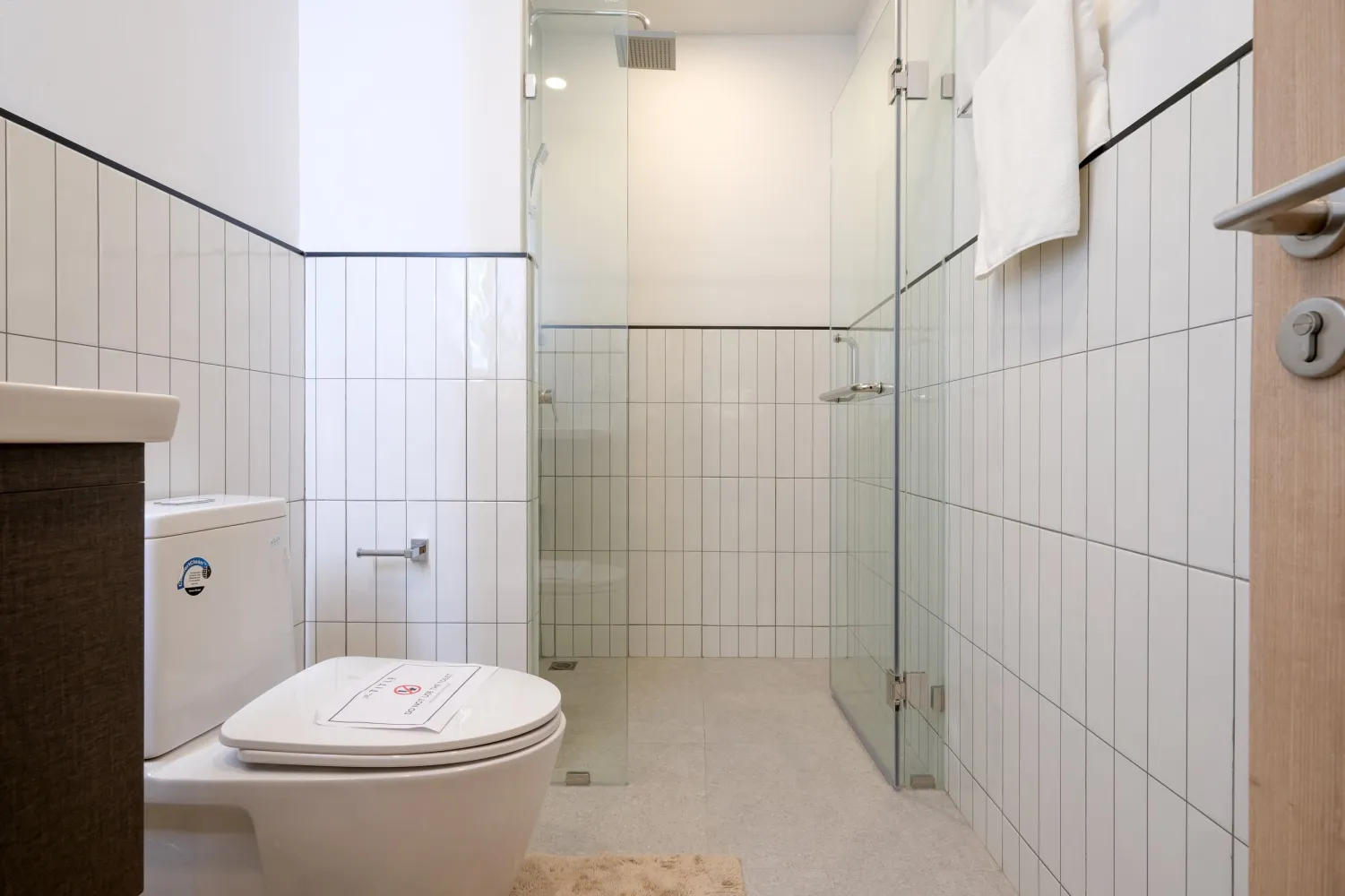 Property image - full photo 7