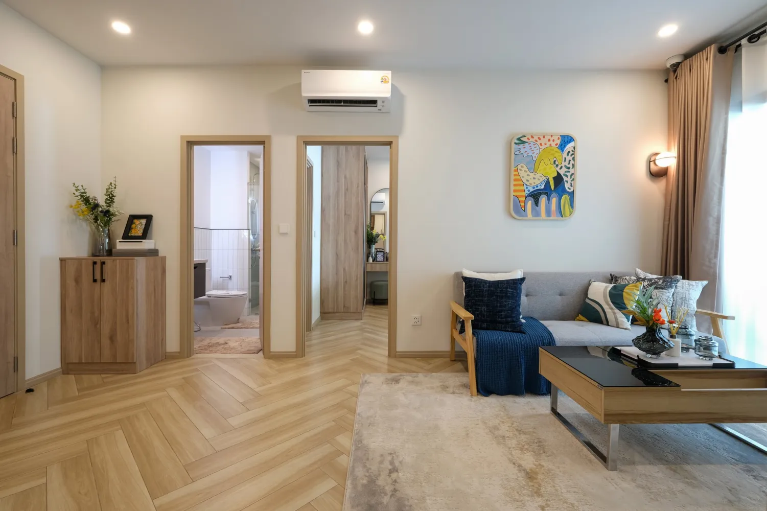 Property image - full photo 2
