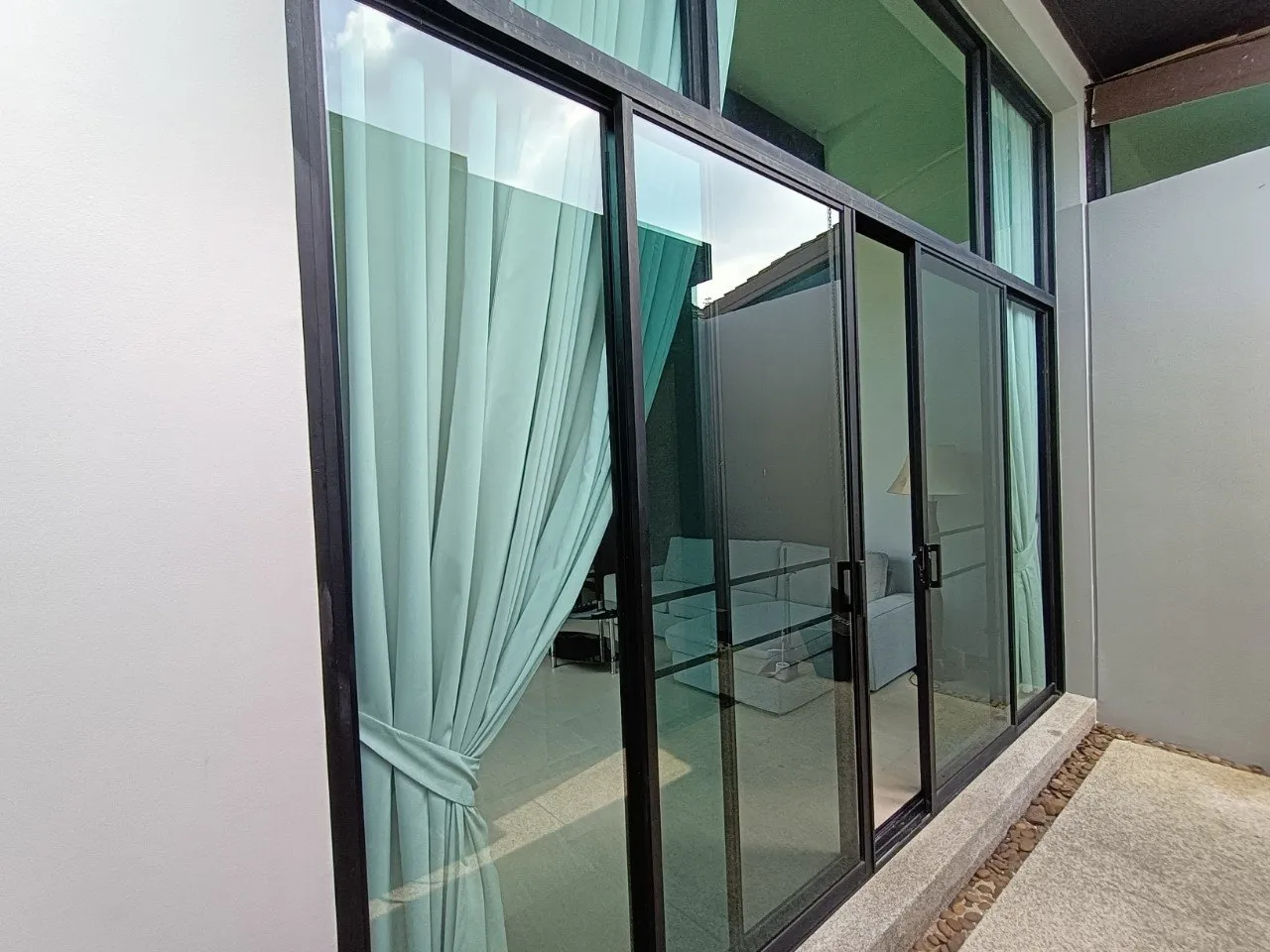 Property image - full photo 28