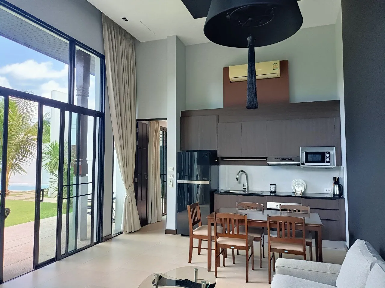 Property image - full photo 6