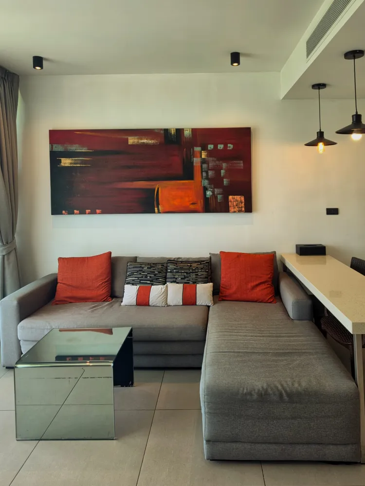 Property image - full photo 3