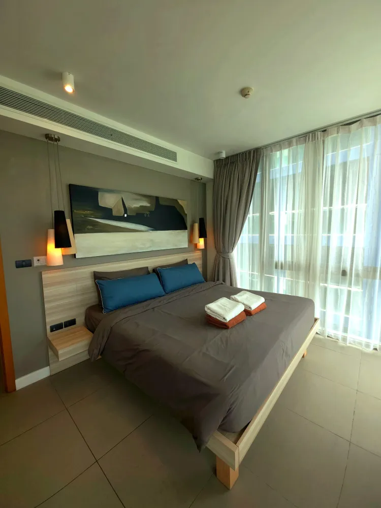 Property image - full photo 11