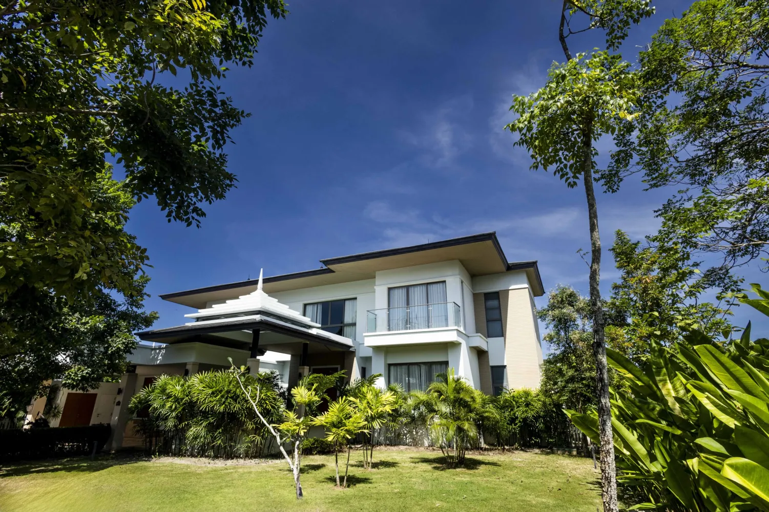 Property image - full photo 4