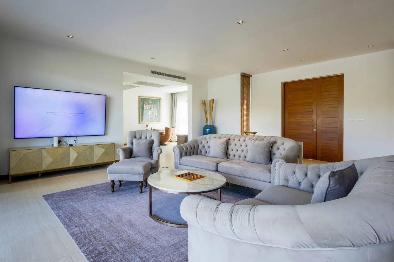 Property image - full photo 5