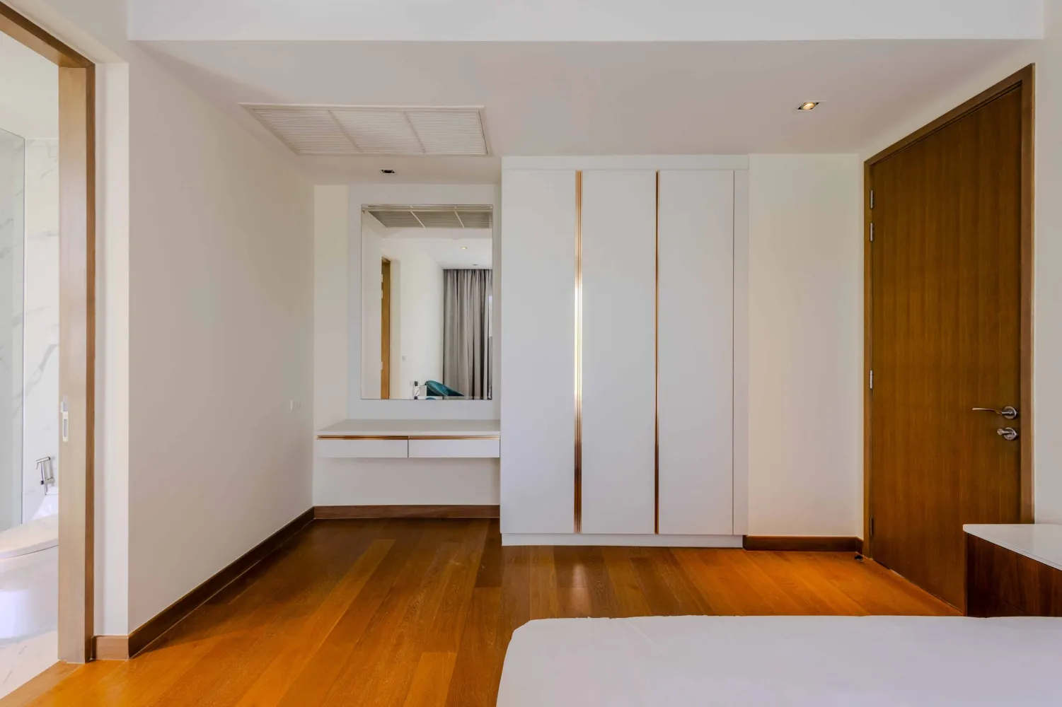 Property image - full photo 56