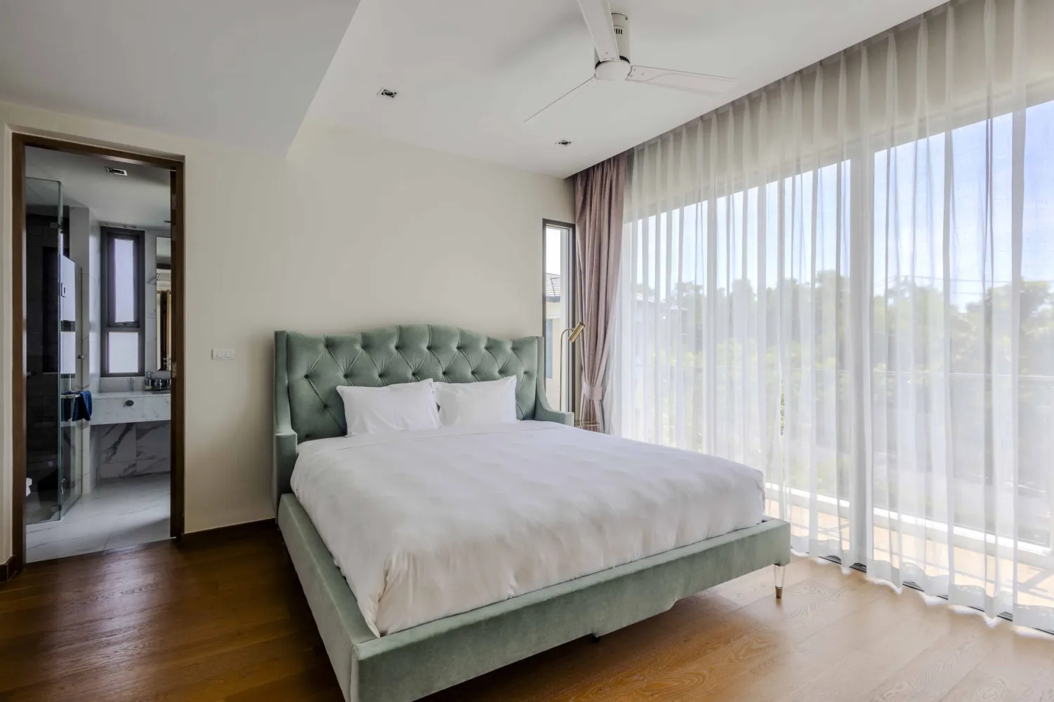 Property image - full photo 55