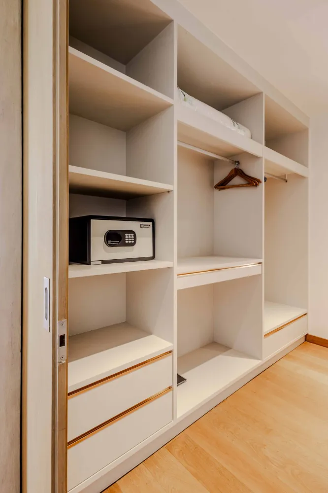 Property image - full photo 46