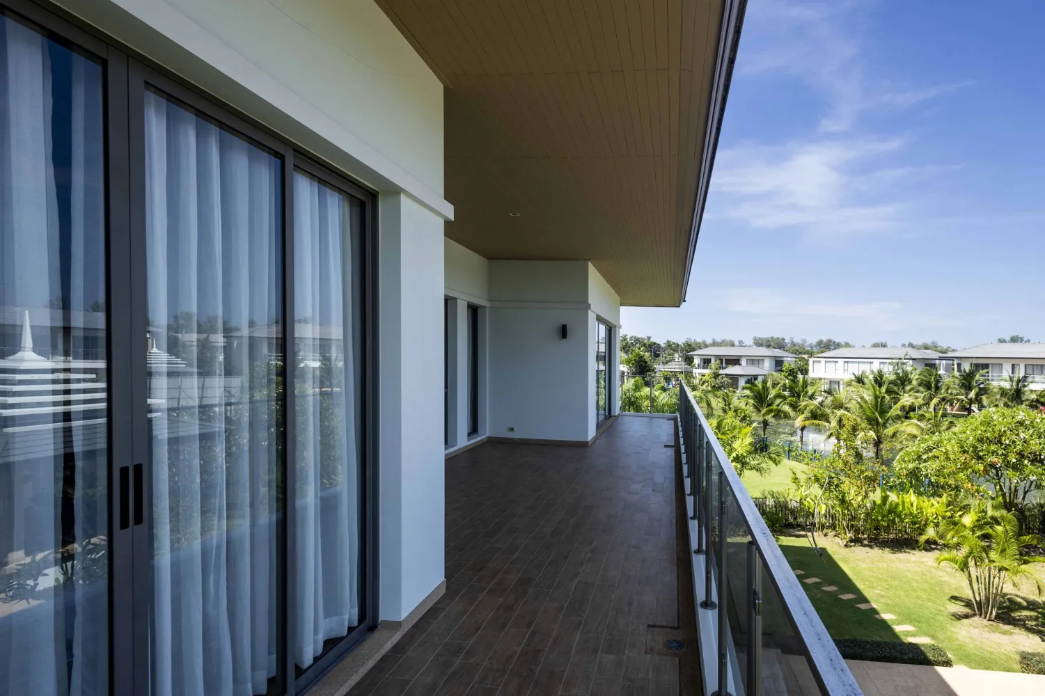 Property image - full photo 60