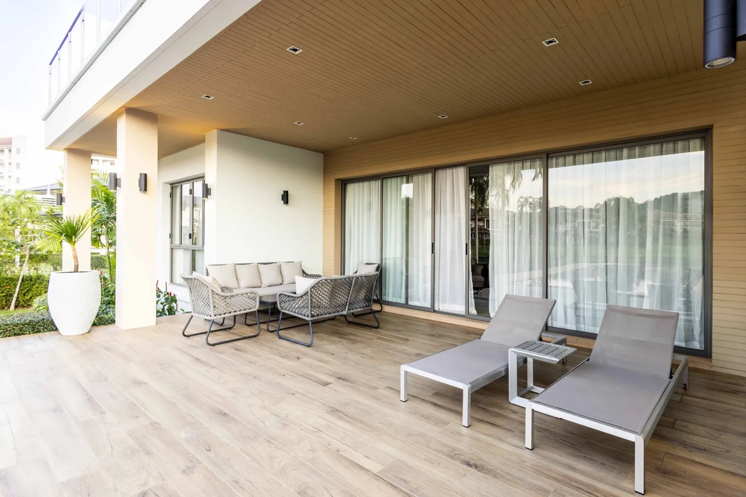Property image - full photo 73