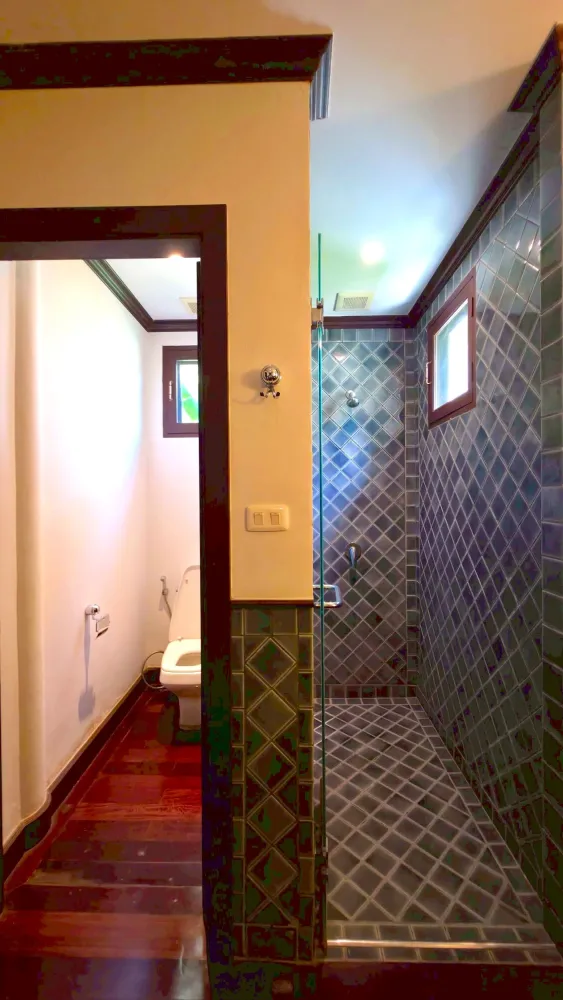 Property image - full photo 17