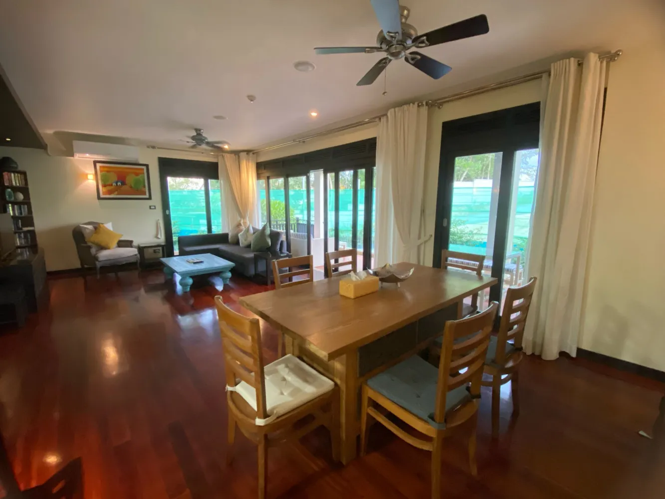 Property image - full photo 4
