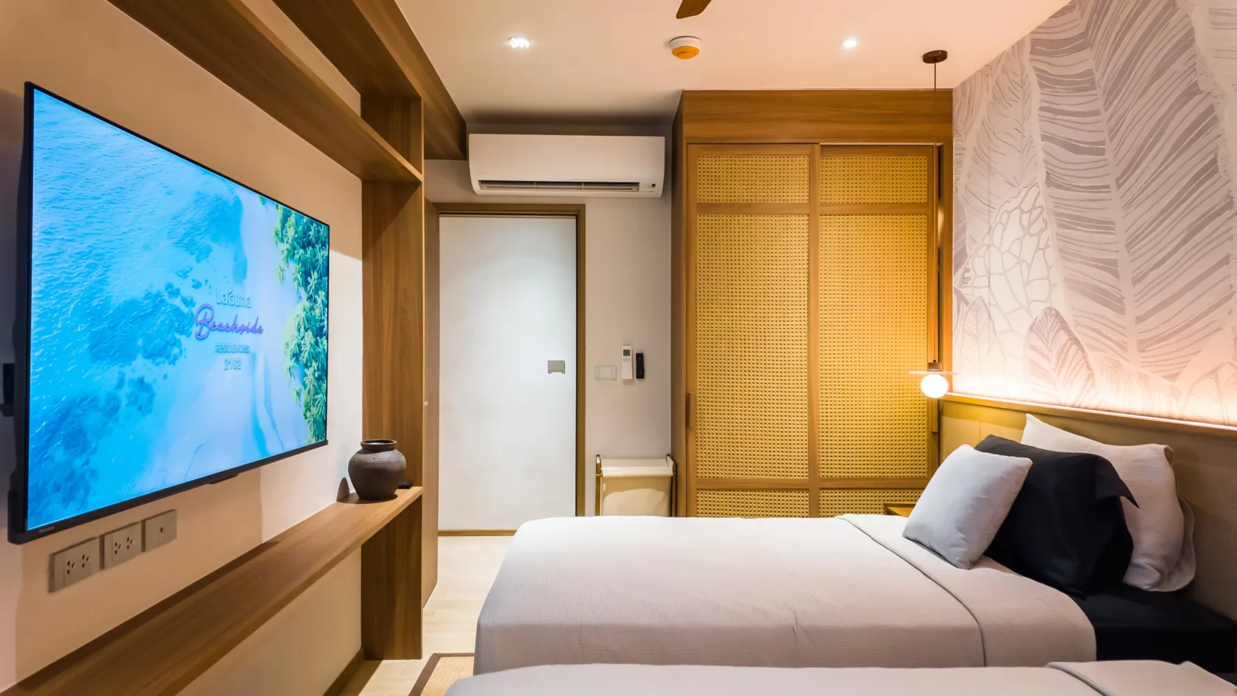 Property image - full photo 12