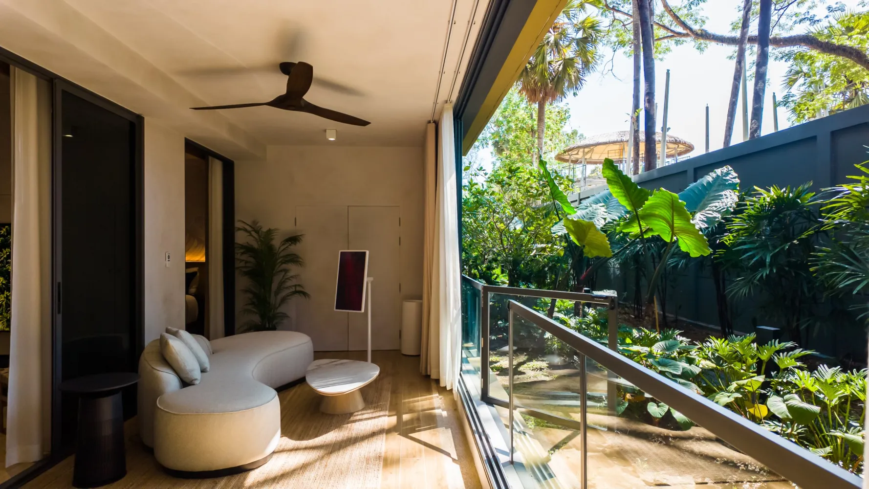 Property image - full photo 1