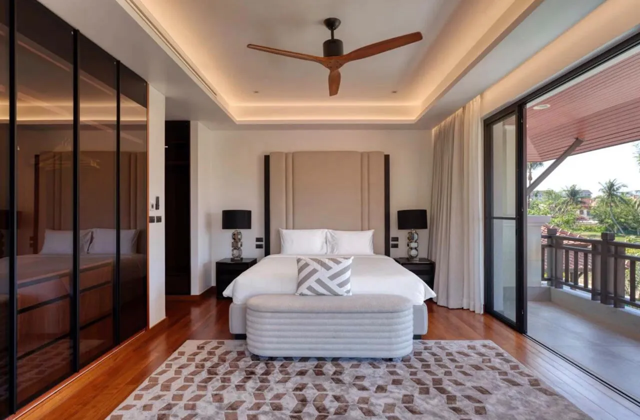 Property image - full photo 14
